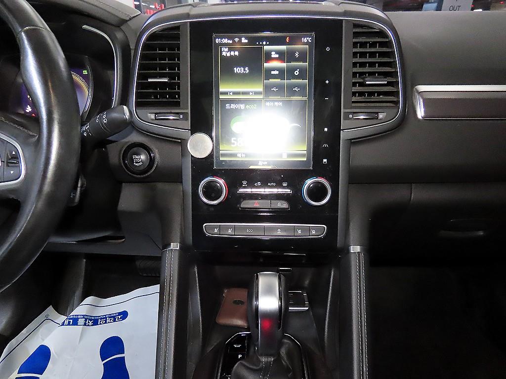 SAMSUNG QM6 - Vista 11