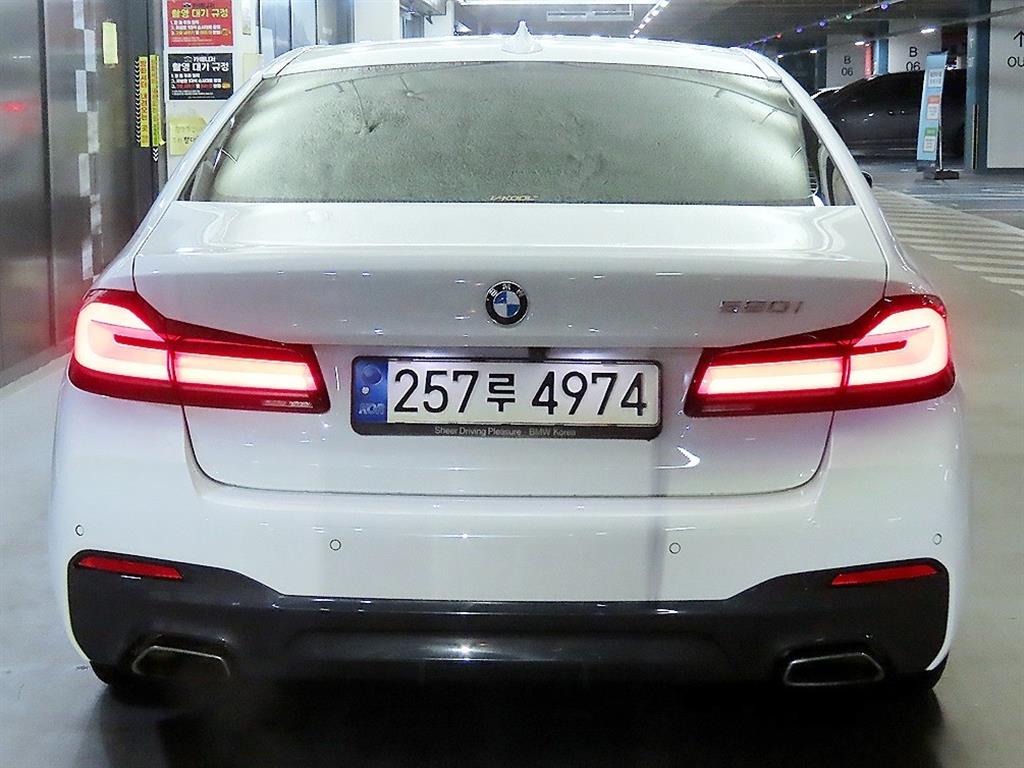 BMW 5 Series - Vista 5