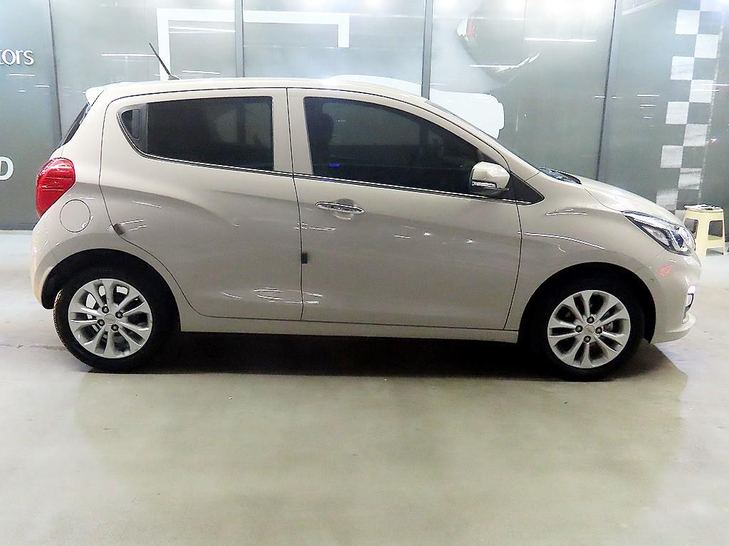 Chevrolet Spark - Vista 3