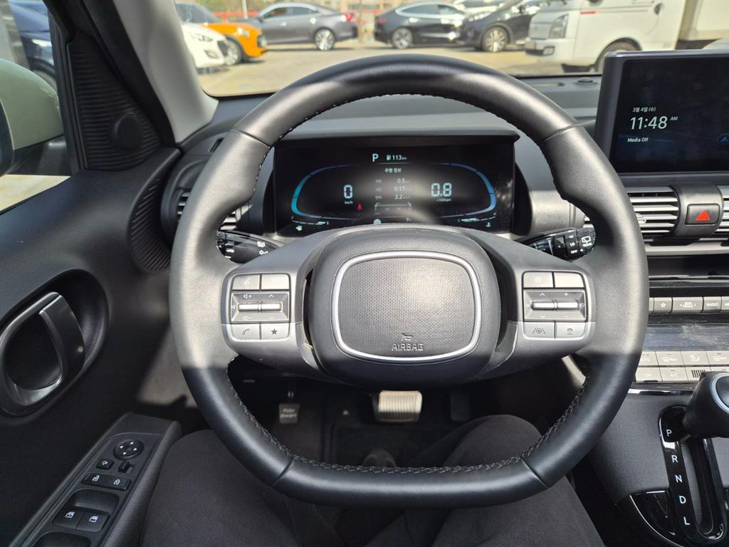 HYUNDAI Casper - Vista 7