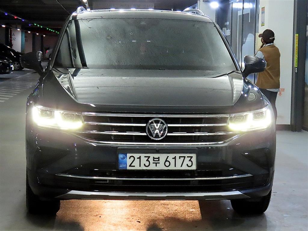 Volkswagen Tiguan - Vista 2