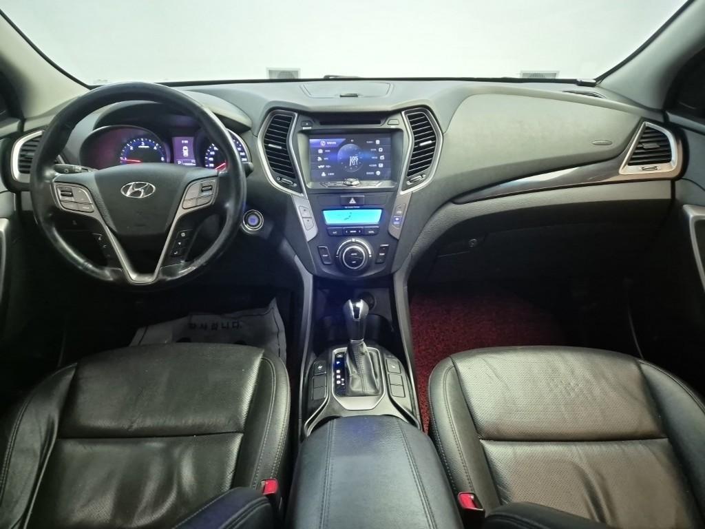 HYUNDAI Santa Fe - Vista 7