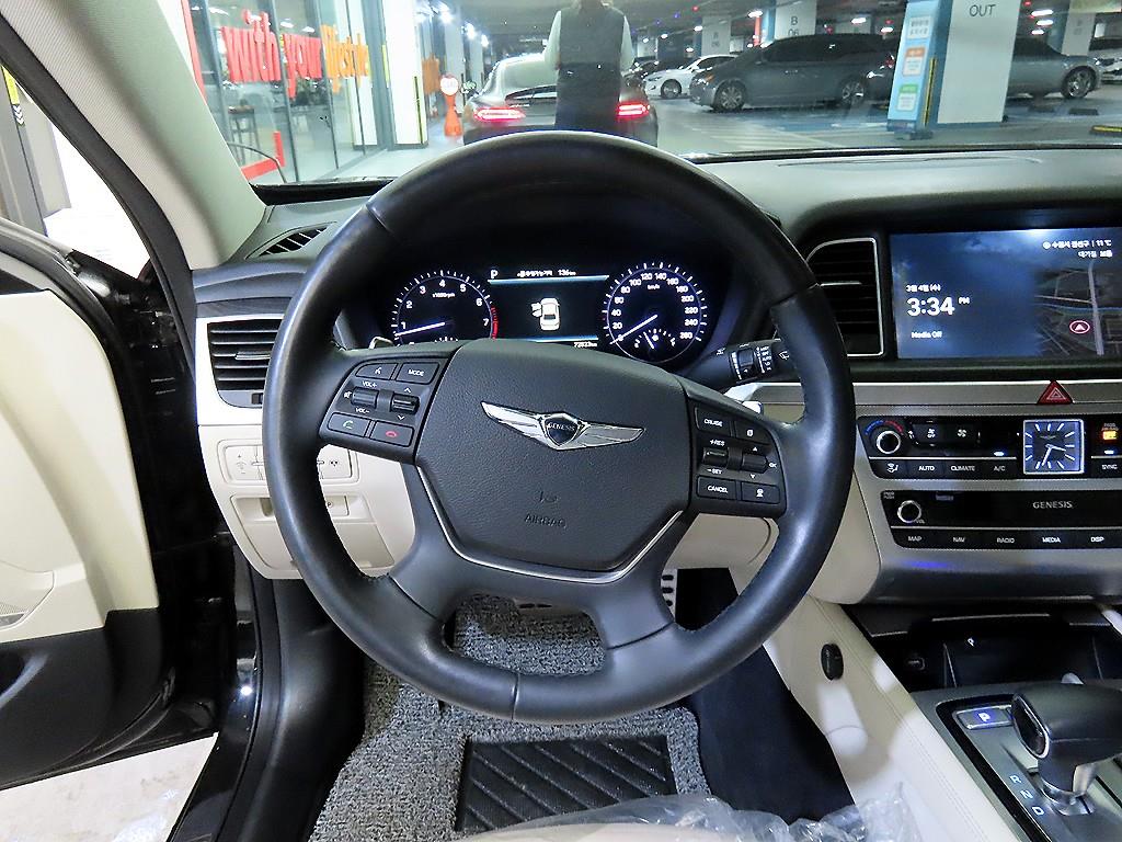 Genesis G80 - Vista 8