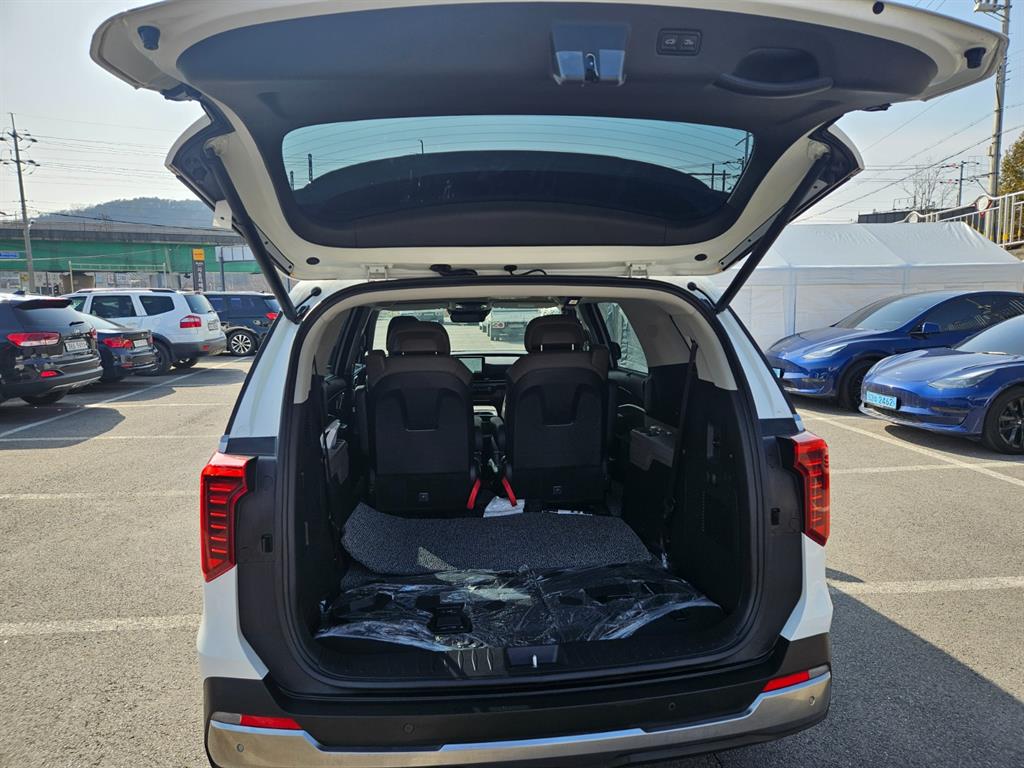 KIA Carnival 2025 Blanco - Importación desde Corea - HF Imports Iquique - Foto 13