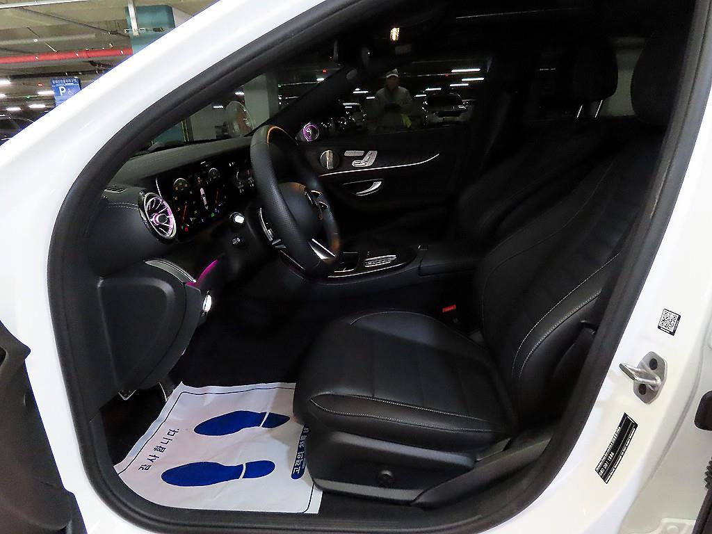 Mercedes Benz E class - Vista 6