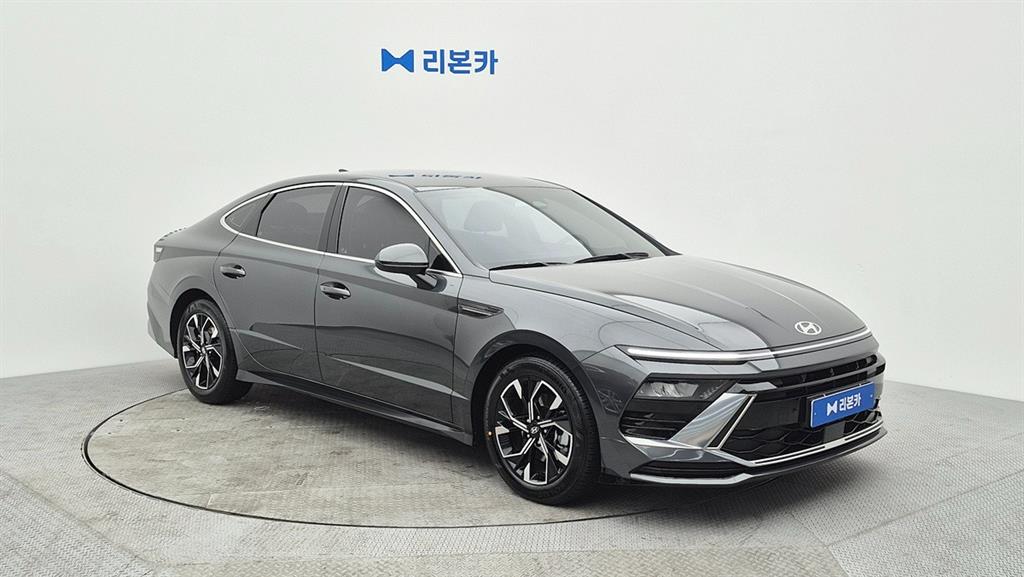 HYUNDAI Sonata - Vista 2