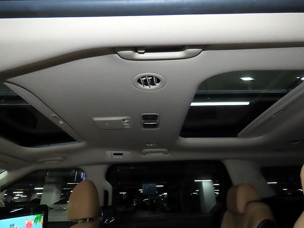 KIA Carnival 2021 Negro - Importación desde Corea - HF Imports Iquique - Foto 14