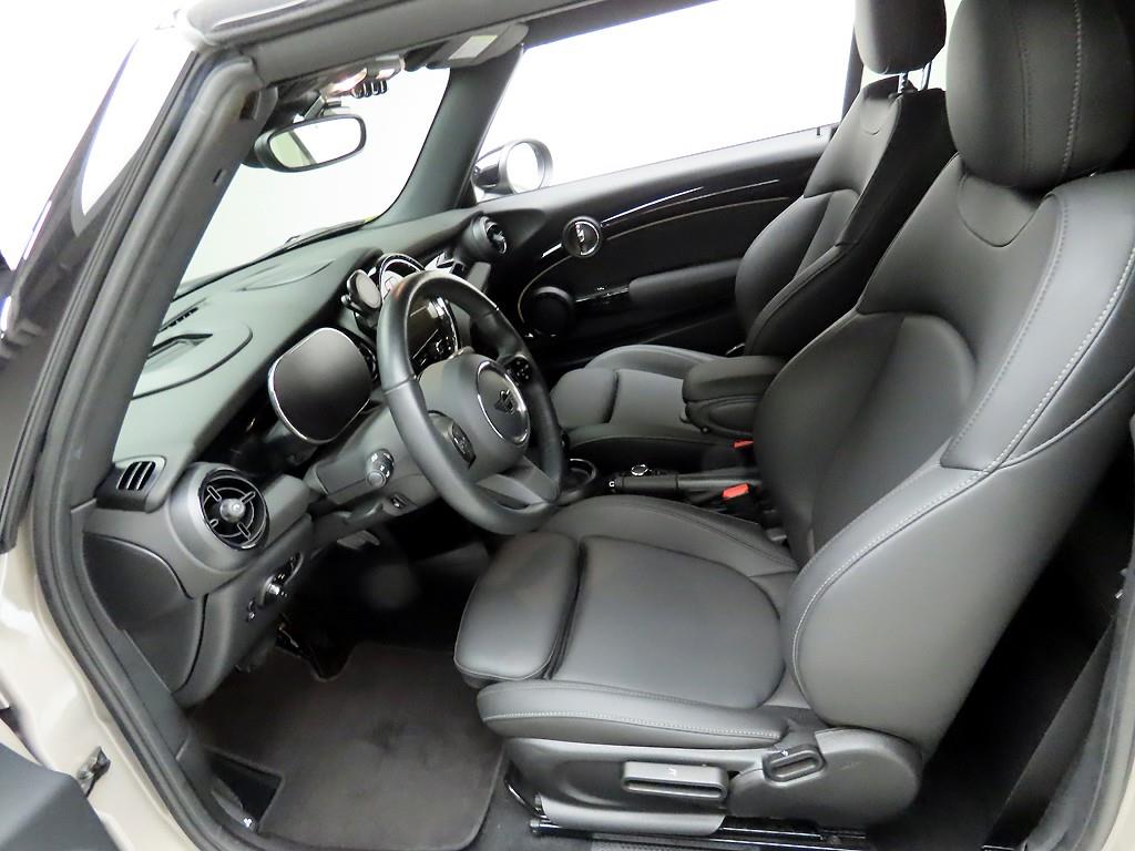 Mini Cooper Convertible - Vista 10