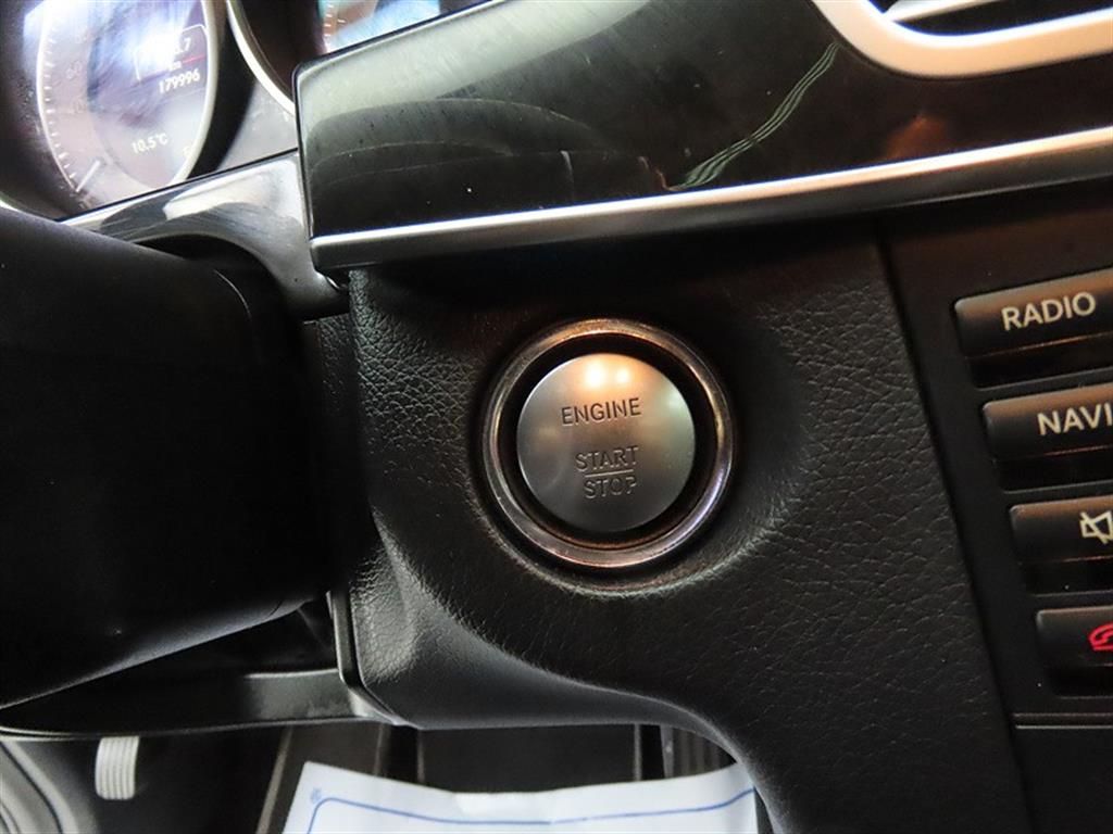 Mercedes Benz E class - Vista 10