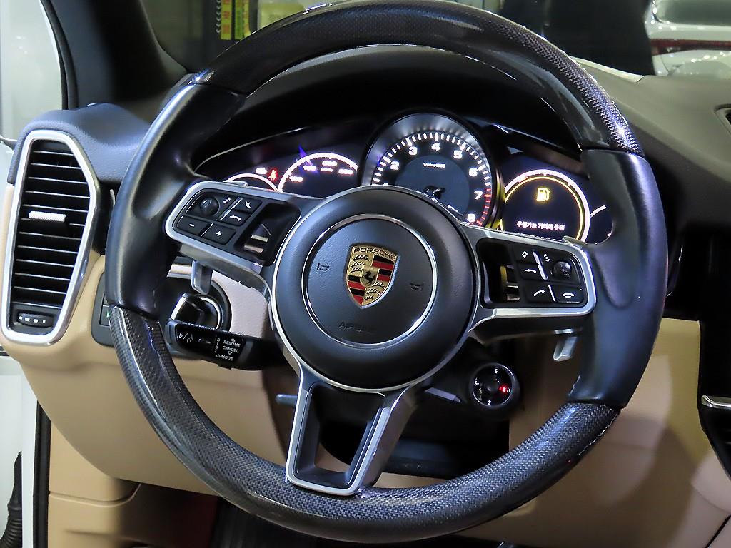 Porsche Cayenne - Vista 8