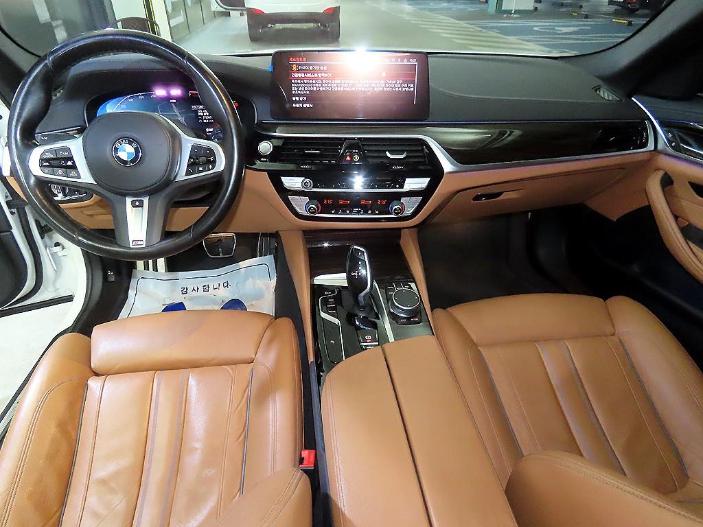 BMW 5 Series - Vista 10