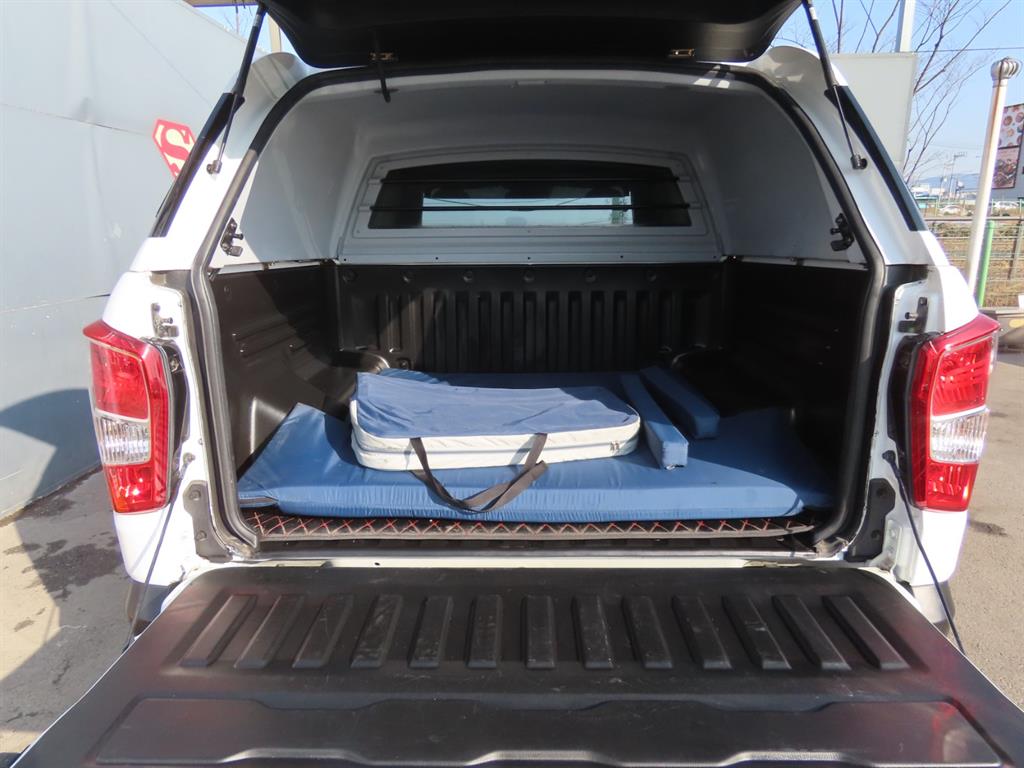 Ssangyong Rexton - Vista 9