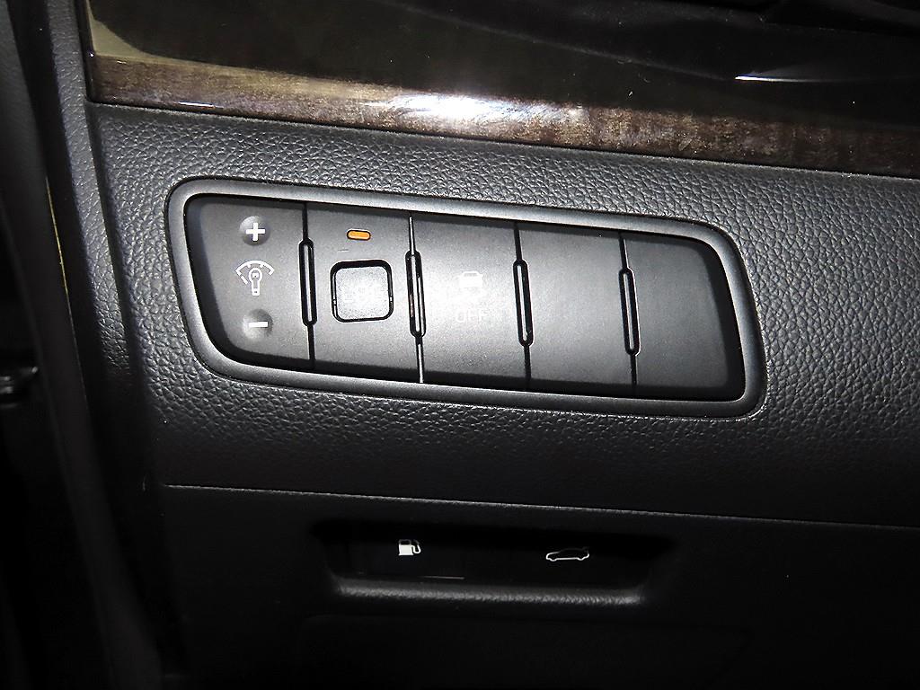 KIA K7 2013 Negro - Importación desde Corea - HF Imports Iquique - Foto 14