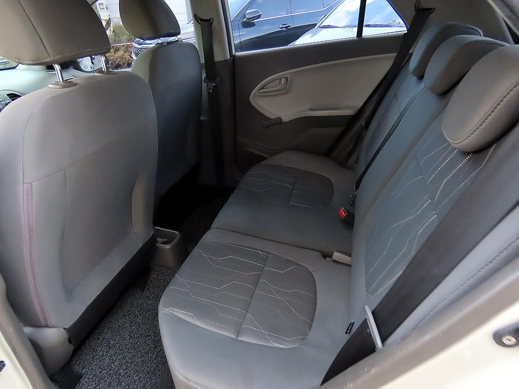 KIA Morning - Vista 6