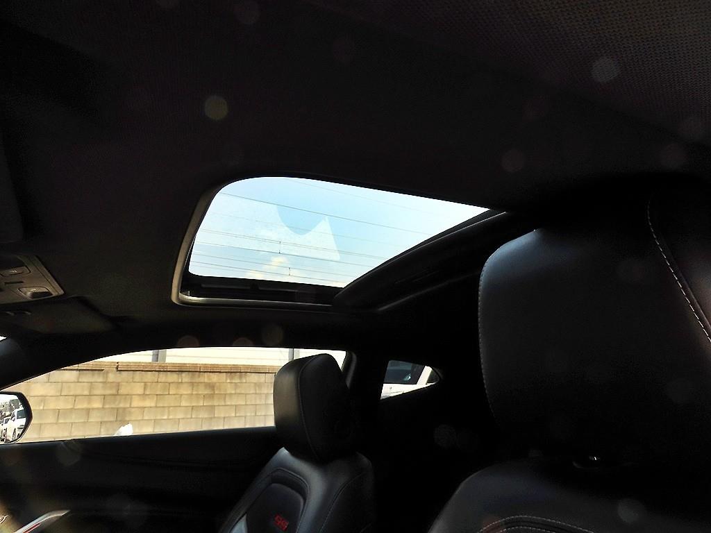 Chevrolet Camaro 2017 Gris - Importación desde Corea - HF Imports Iquique - Foto 17