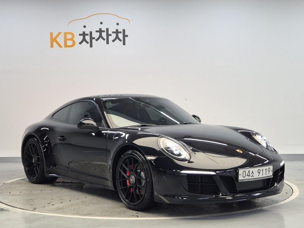 Porsche 911 - Vista 4