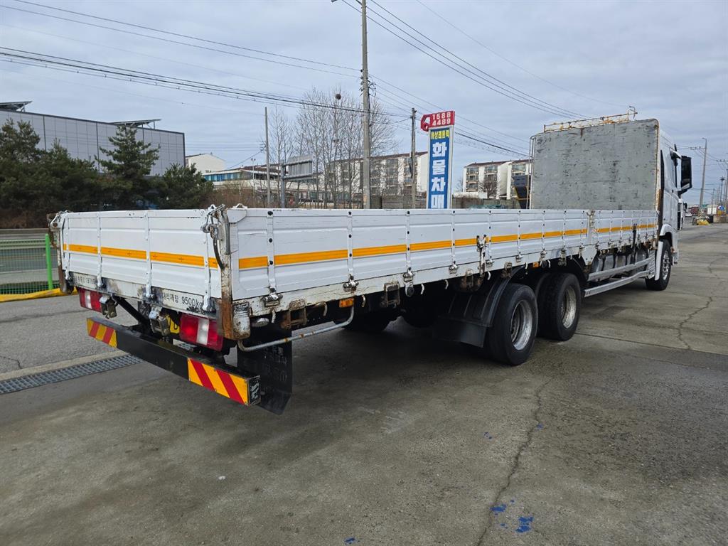 medium and large cargo Cargo - Vista 4