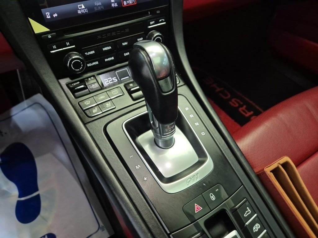 Porsche 911 - Vista 8