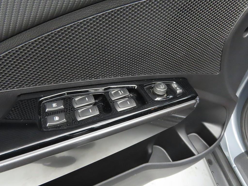 Ssangyong Tivoli 2020 Gris - Importación desde Corea - HF Imports Iquique - Foto 14