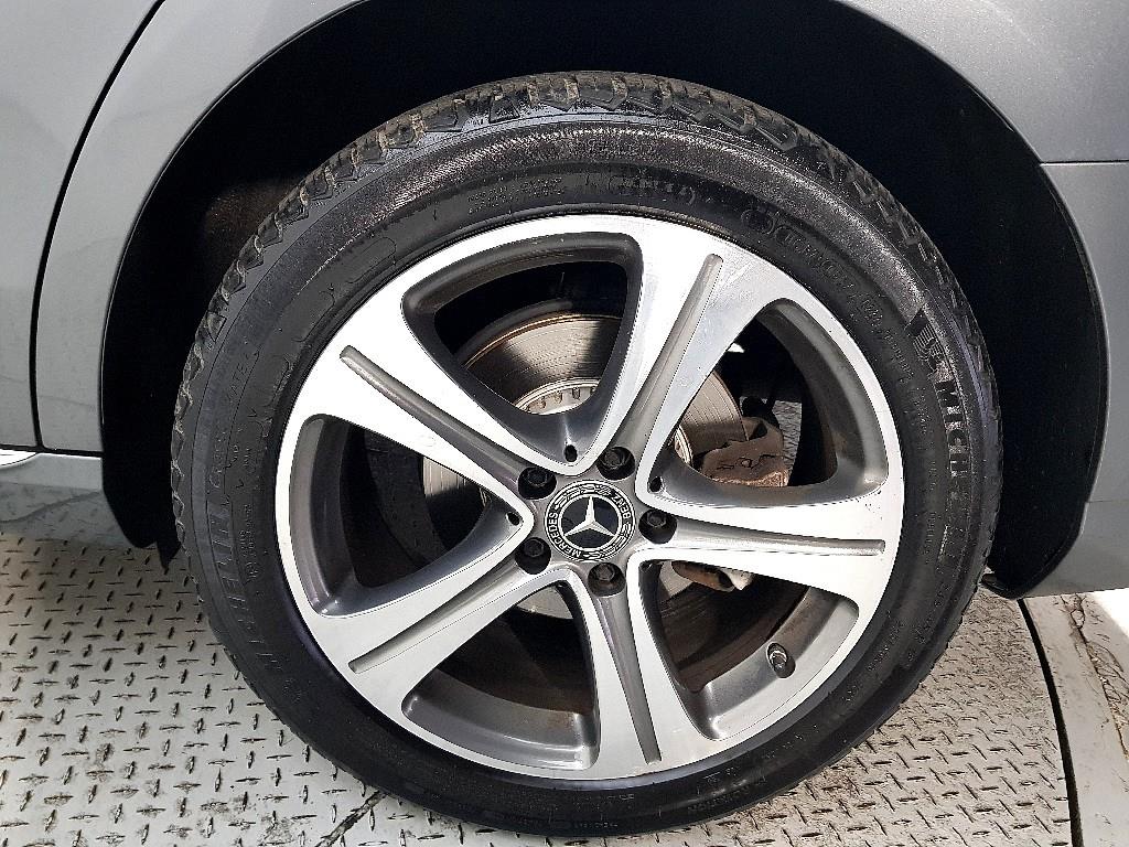 Mercedes Benz E class 2019 Gris - Importación desde Corea - HF Imports Iquique - Foto 20