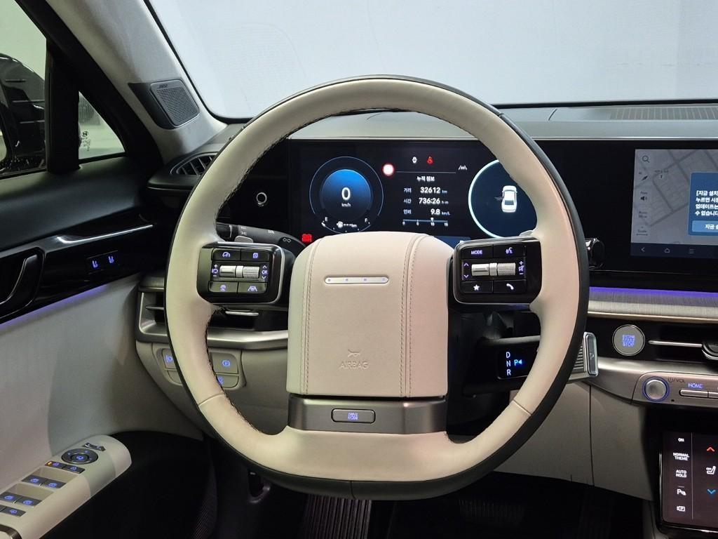 HYUNDAI Grandeur - Vista 9