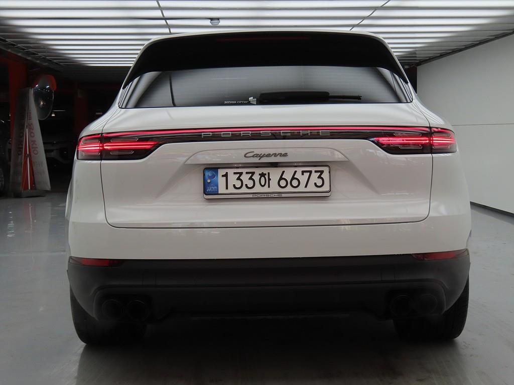 Porsche Cayenne - Vista 4