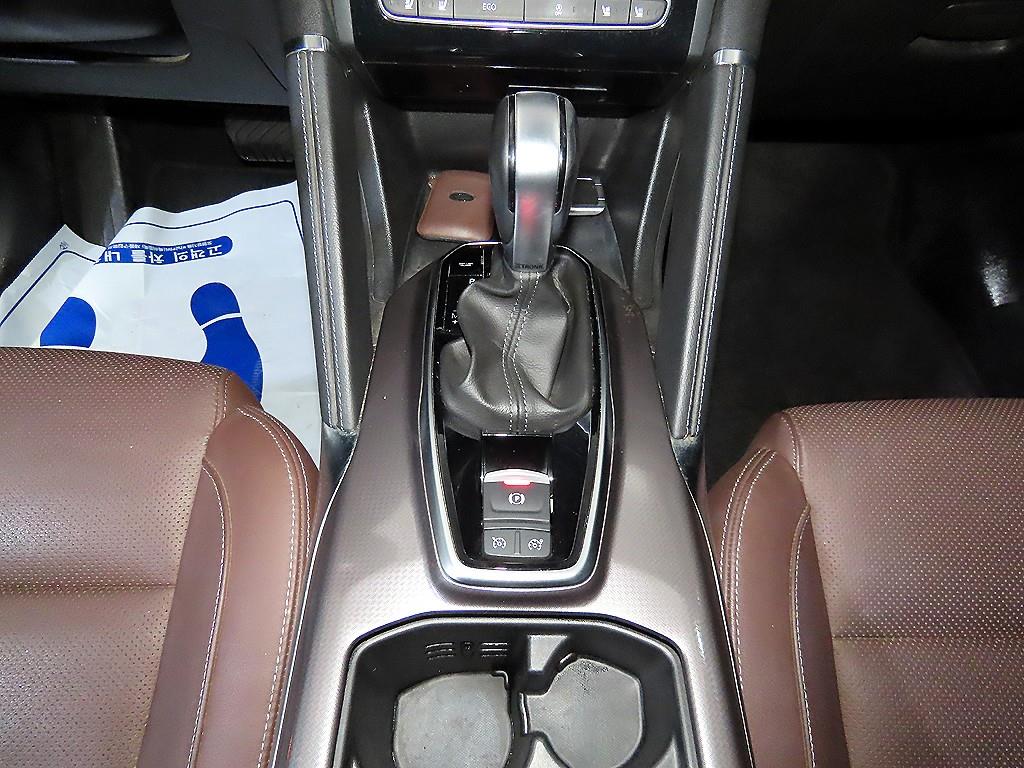 SAMSUNG QM6 - Vista 12