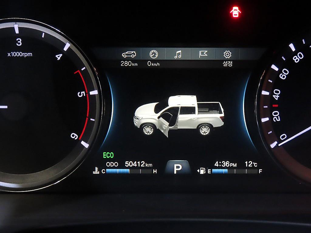 Ssangyong Rexton - Vista 9