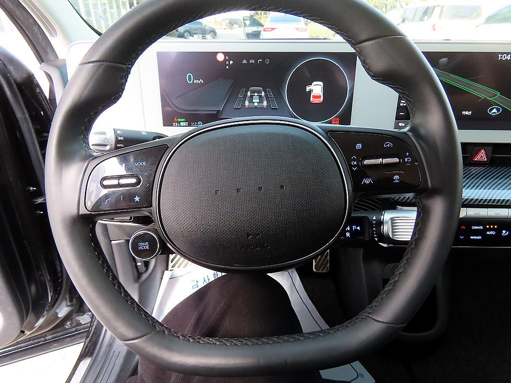 HYUNDAI Ioniq 5 - Vista 8