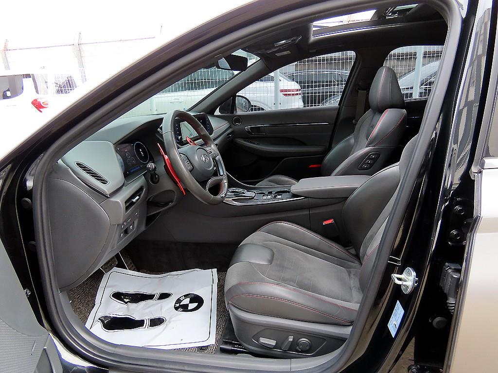 HYUNDAI Sonata - Vista 5