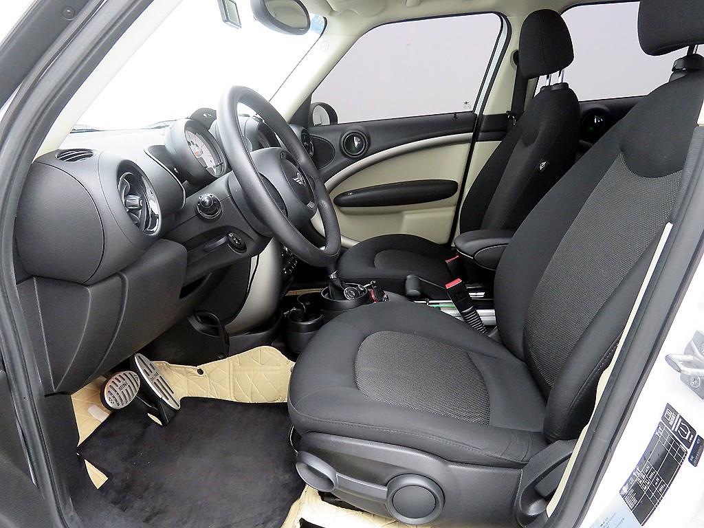 Mini Countryman - Vista 6