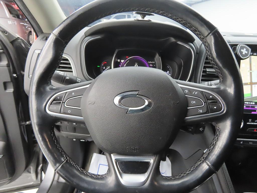 SAMSUNG QM6 - Vista 8