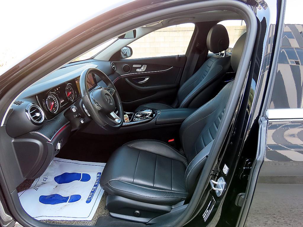 Mercedes Benz E class - Vista 5