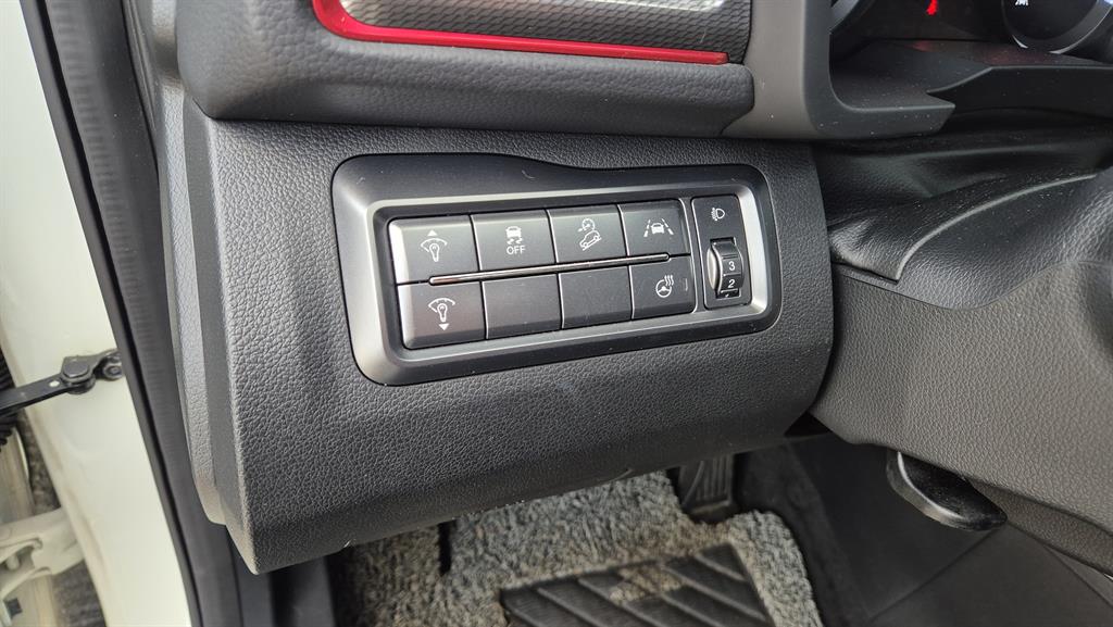 Ssangyong Tivoli - Vista 9