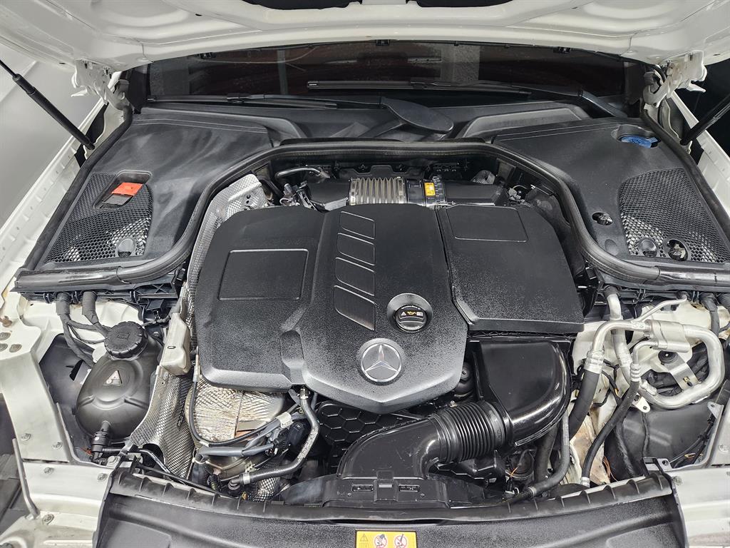 Mercedes Benz E class 2019 Blanco - Importación desde Corea - HF Imports Iquique - Foto 17