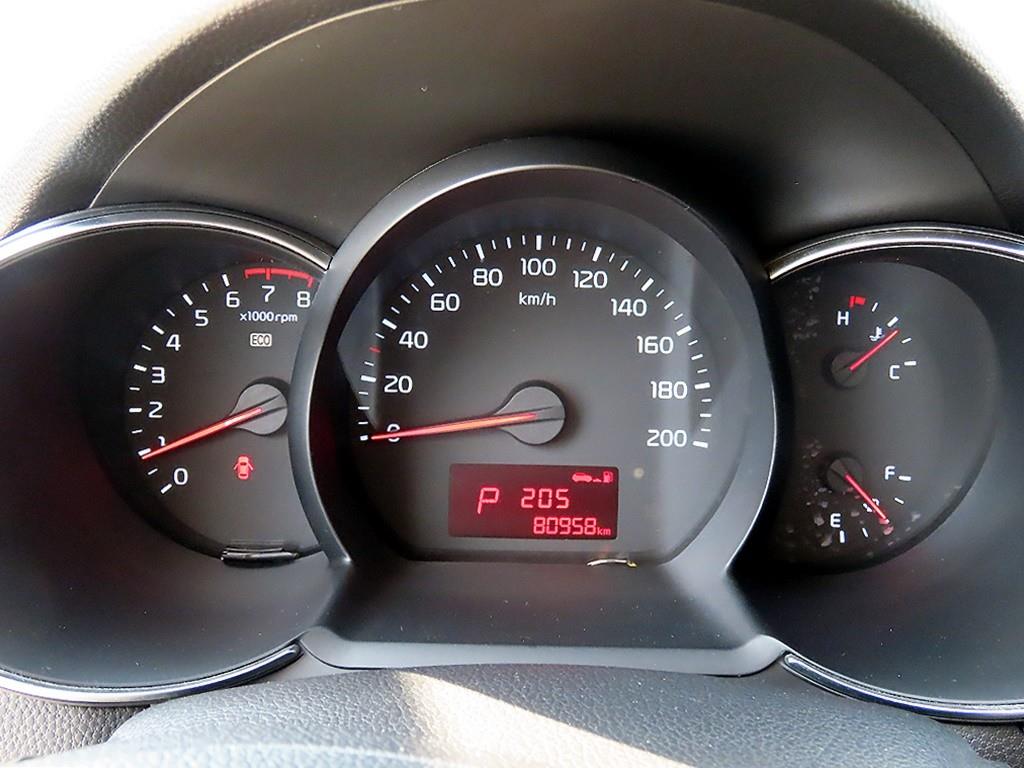 KIA Morning - Vista 8