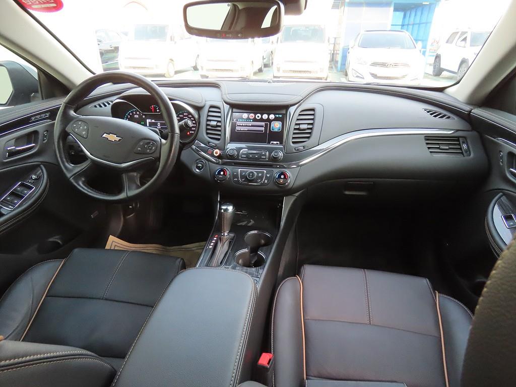 Chevrolet Impala - Vista 5