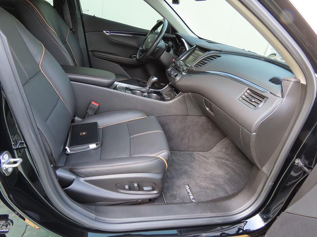 Chevrolet Impala - Vista 6