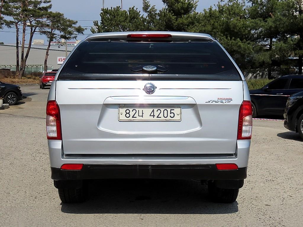Ssangyong Korando - Vista 4