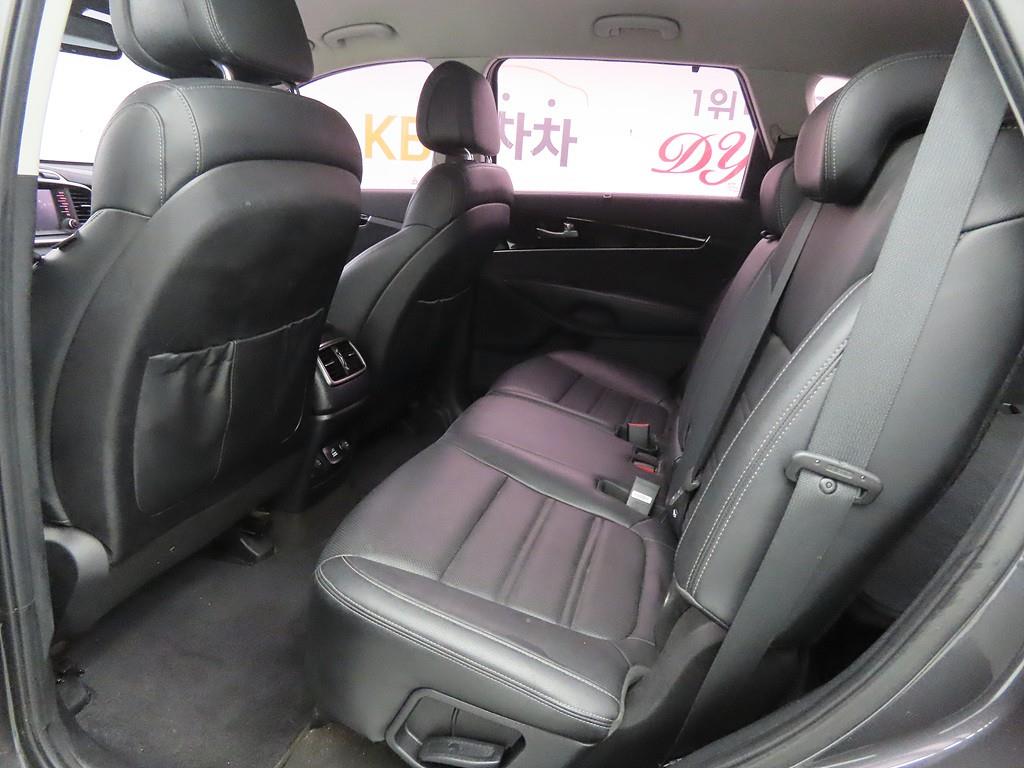 KIA Sorento - Vista 6