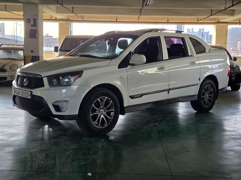 Ssangyong Korando 2015 Blanco - Importación desde Corea - HF Imports Iquique - Foto 1