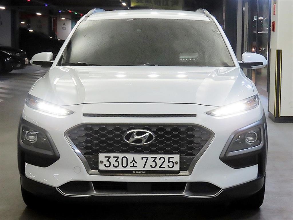 HYUNDAI Kona - Vista 2