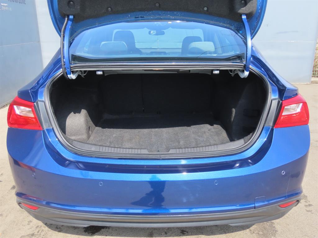 Chevrolet Malibu - Vista 9
