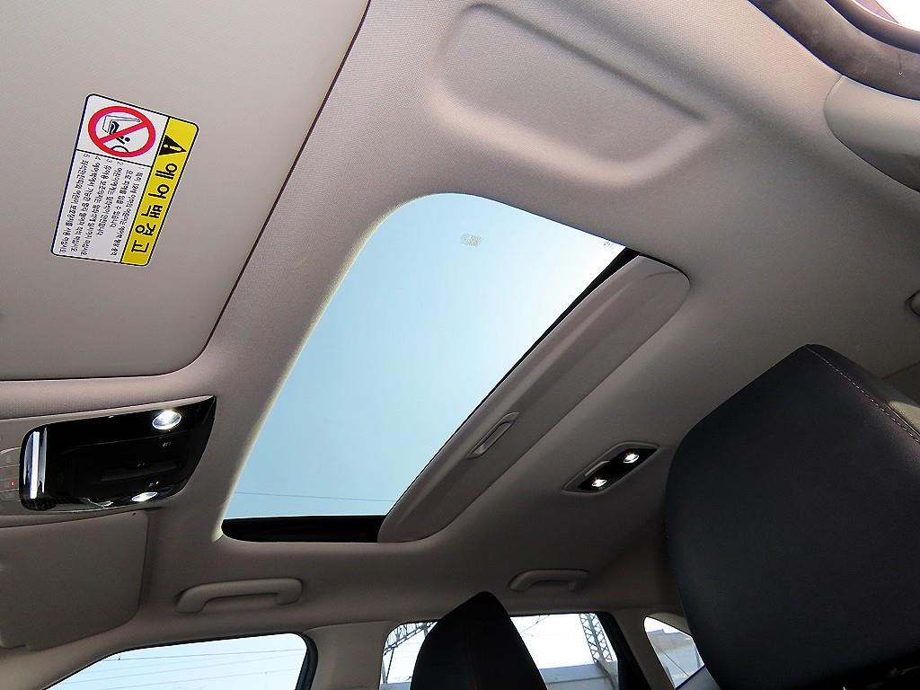 KIA Seltos 2020 Azul - Importación desde Corea - HF Imports Iquique - Foto 18