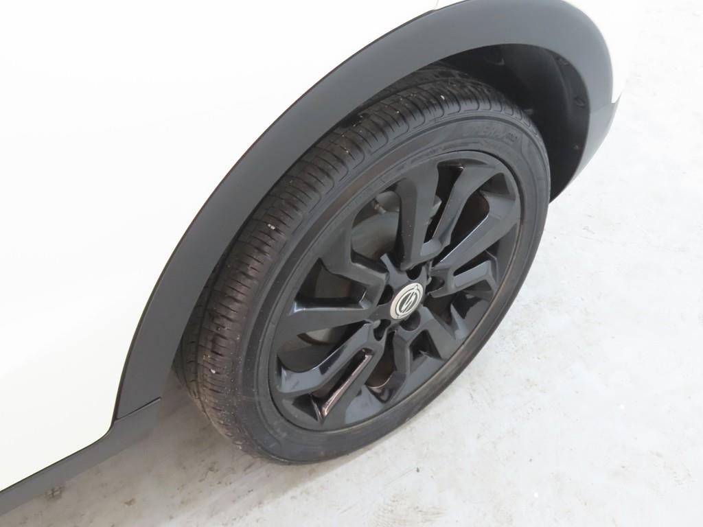 Ssangyong Tivoli 2016 Blanco - Importación desde Corea - HF Imports Iquique - Foto 19