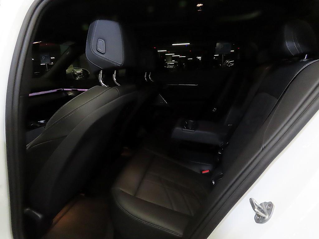 BMW 5 Series - Vista 7