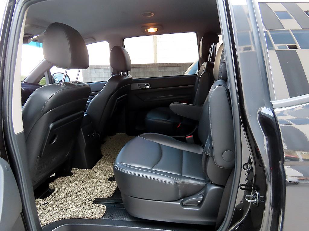 Ssangyong Korando - Vista 6