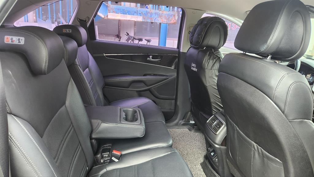 KIA Sorento 2015 Negro - Importación desde Corea - HF Imports Iquique - Foto 19