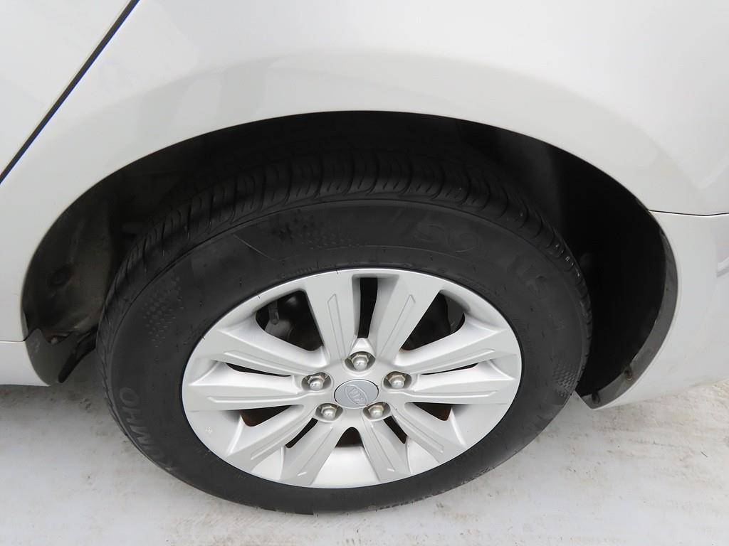 KIA Lotze 2010 Gris - Importación desde Corea - HF Imports Iquique - Foto 18