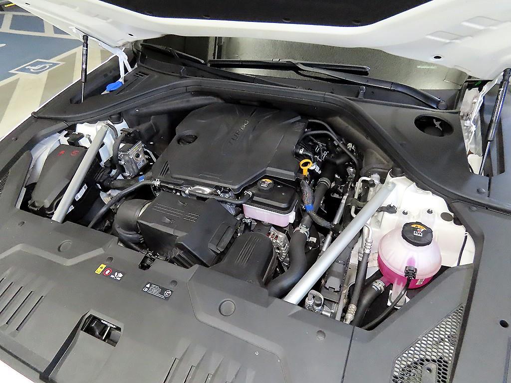 Genesis GV70 2025 Blanco - Importación desde Corea - HF Imports Iquique - Foto 19